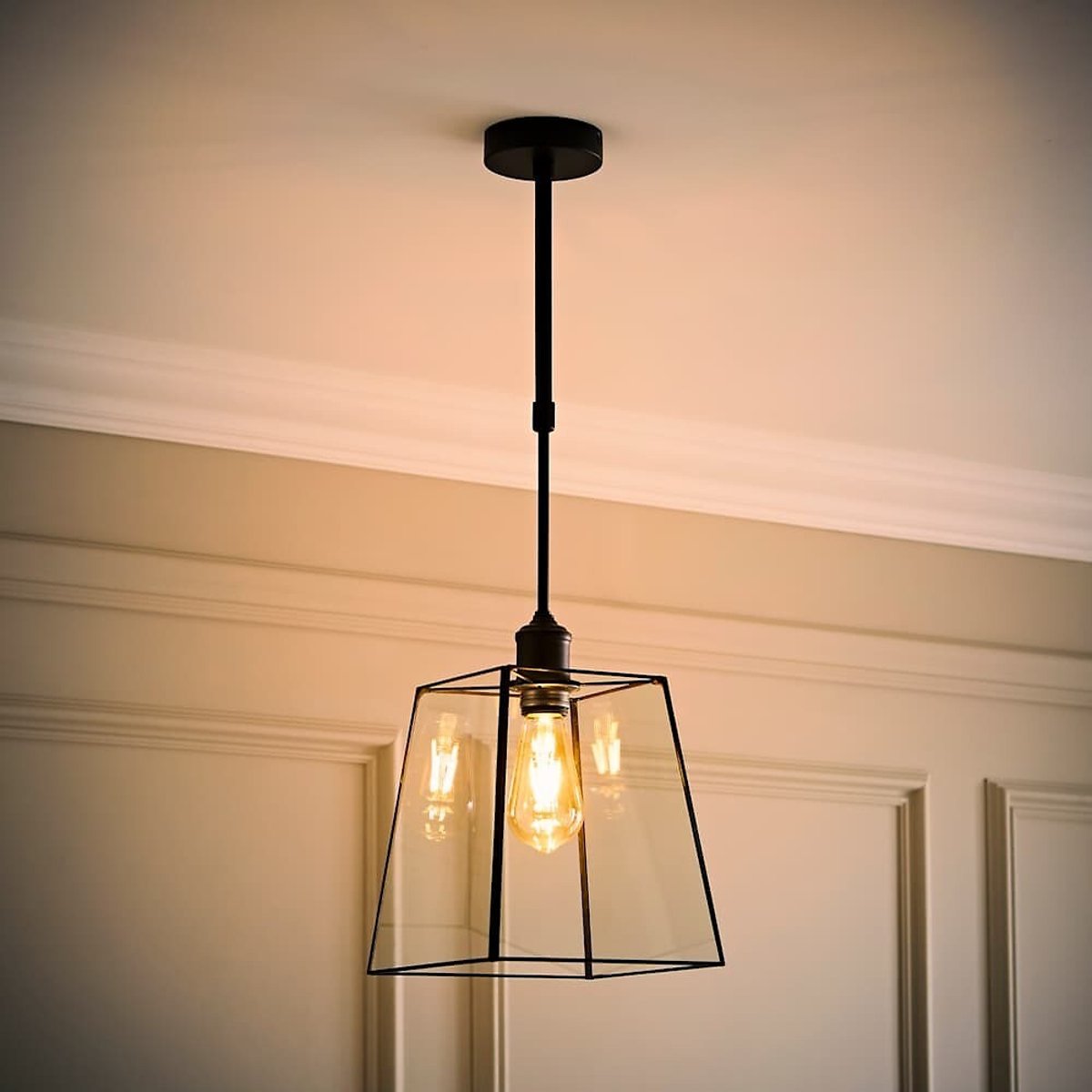 Valuelights Unisex Black Susie Glass Lantern Lamp Shade Adjustable Drop Pendant Ceiling Light In - Image 3
