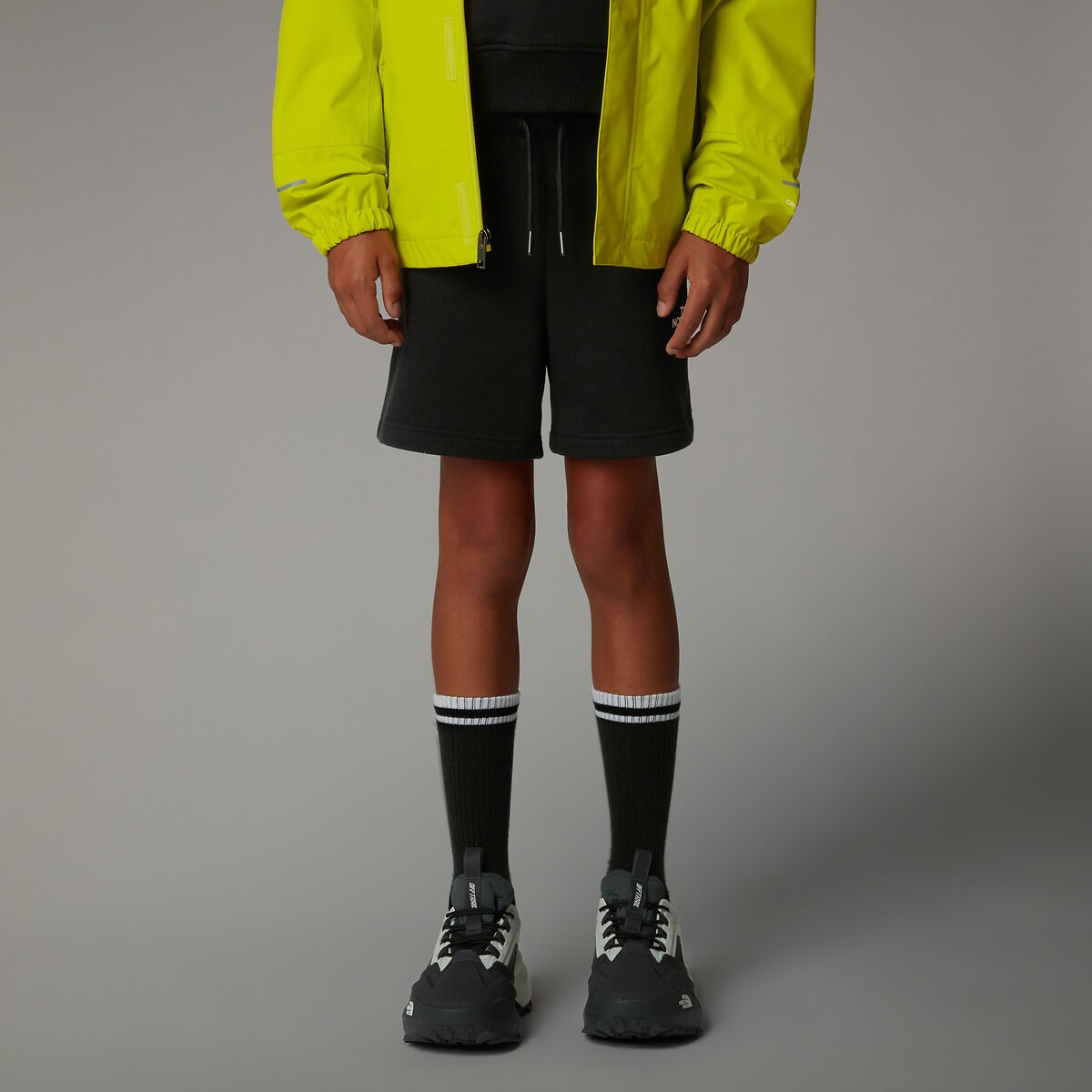 The North Face Non-Brushed Fleece Shorts Black Medium