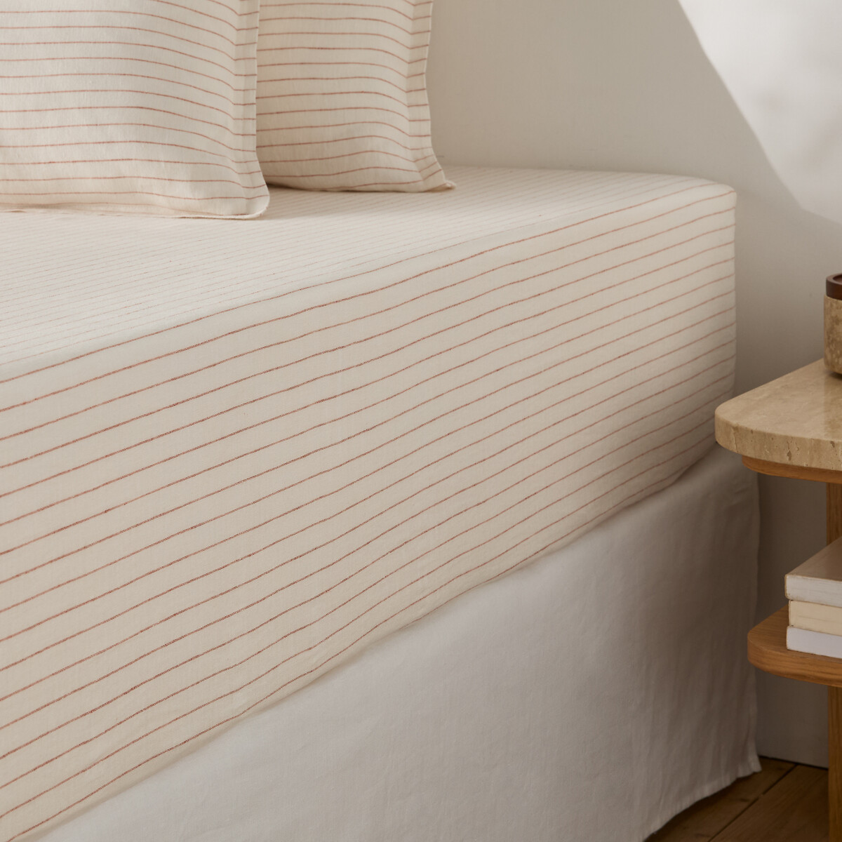 La Redoute Interieurs Linot Striped Washed Linen 30Cm Flap Fitted Sheet Unisex Ecru/Orange Stripe King (160X200cm)