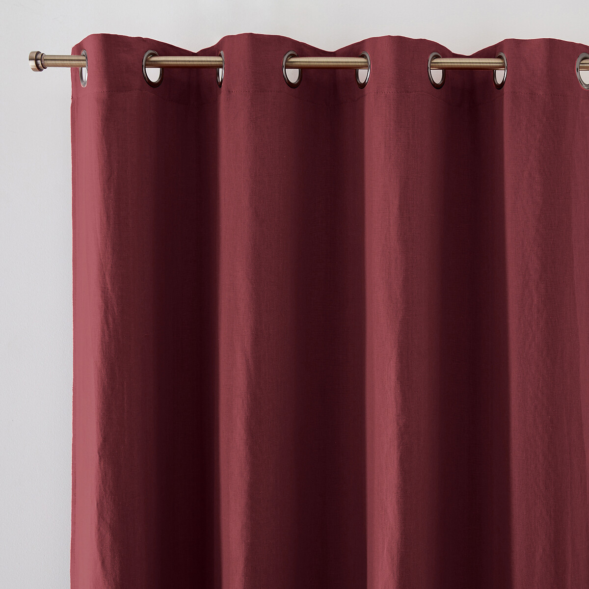La Redoute Interieurs Onega Washed Linen Blackout Curtain With Eyelets Unisex Burgundy Size D180 X W135cm