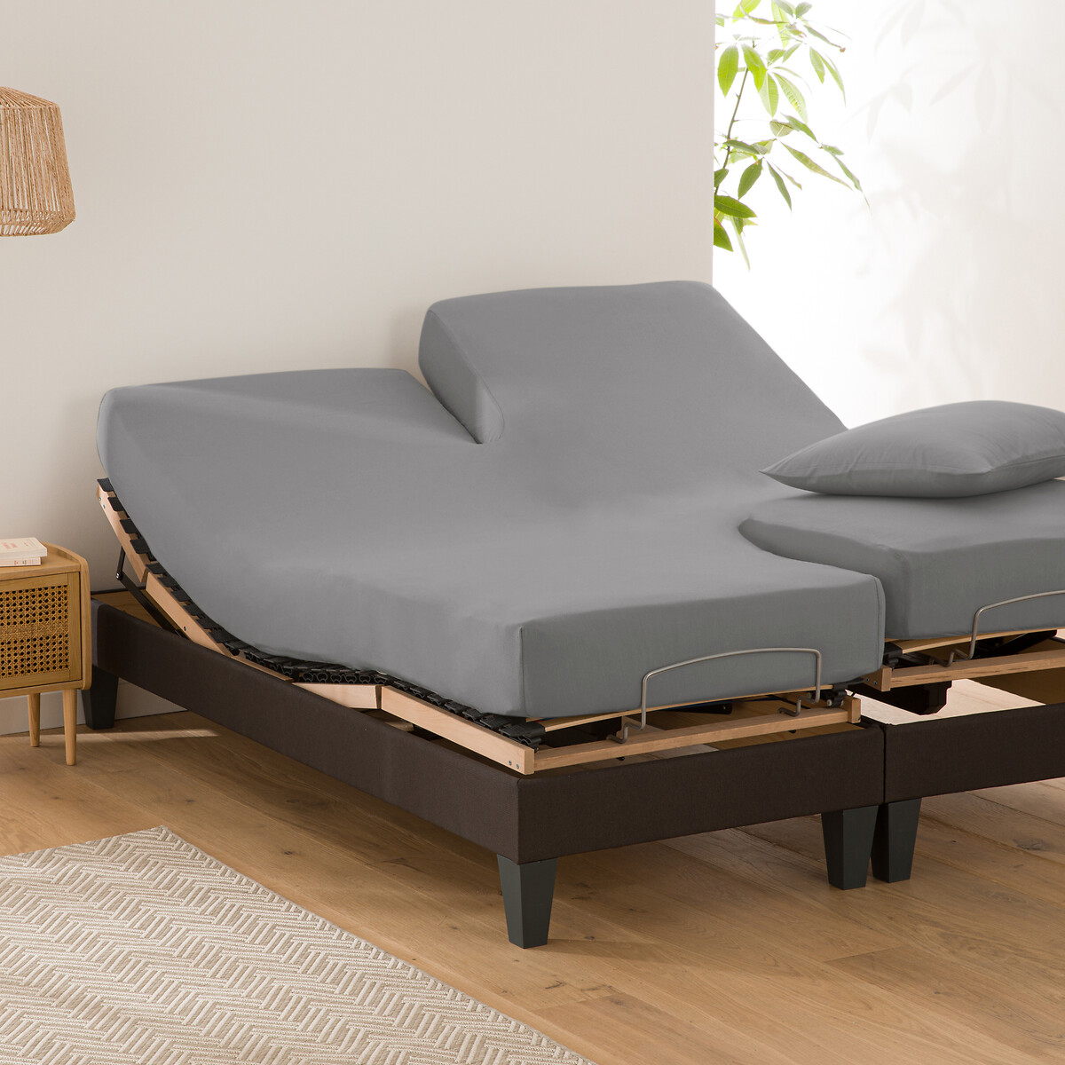 Sábana bajera lisa de algodón para cama articulada Scenario. Talla Cama 160cm (160x200cm). Color