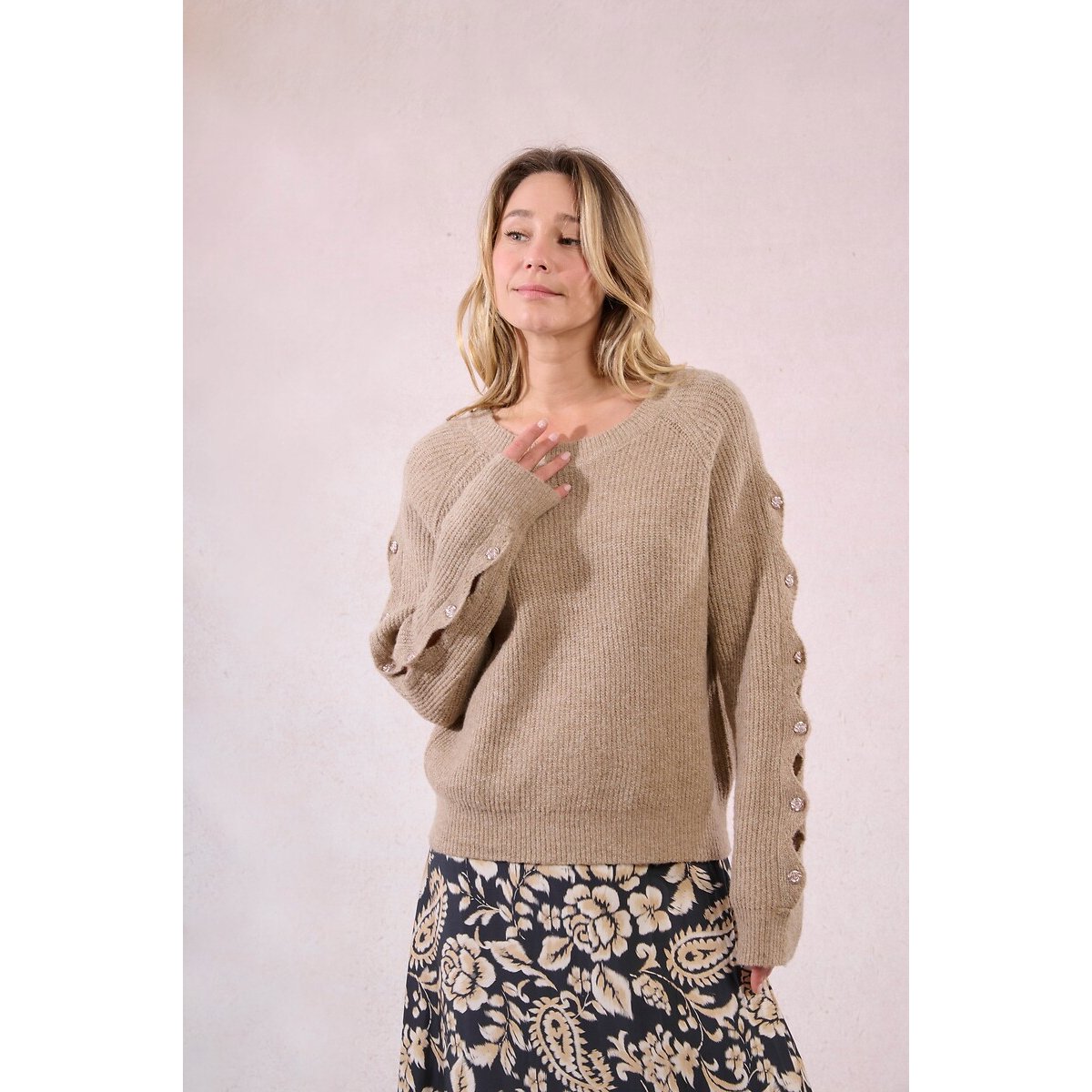 Molly Bracken Jumper With Buttoned Sleeves Women's Beige Extra Large