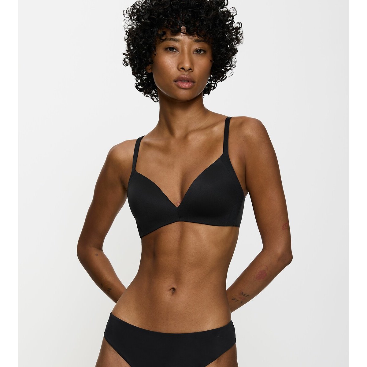 Triumph Sujetador con relleno Body Make-up Soft Touch. Negro
