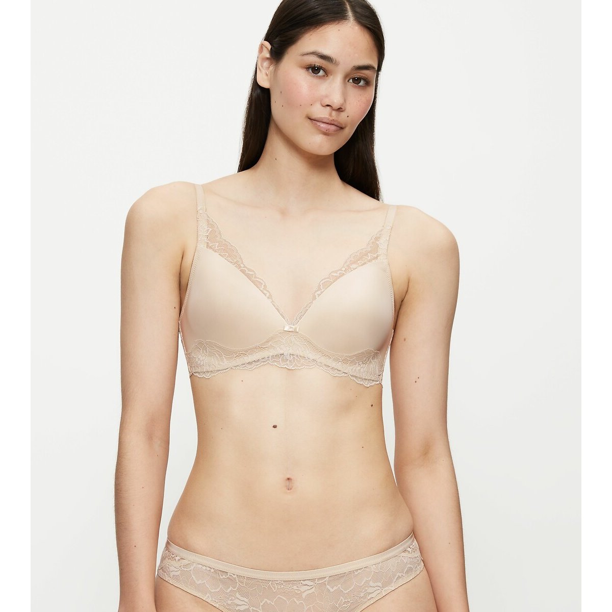 Triumph Amourette Charm Bra Without Underwiring Women's Vanilla 34D