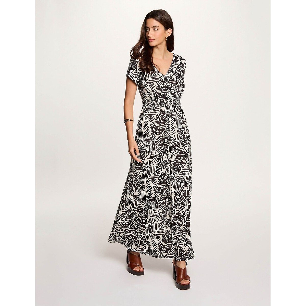Morgan V-Neck Maxi Dress With Short Sleeves Women's Black Print Size 14