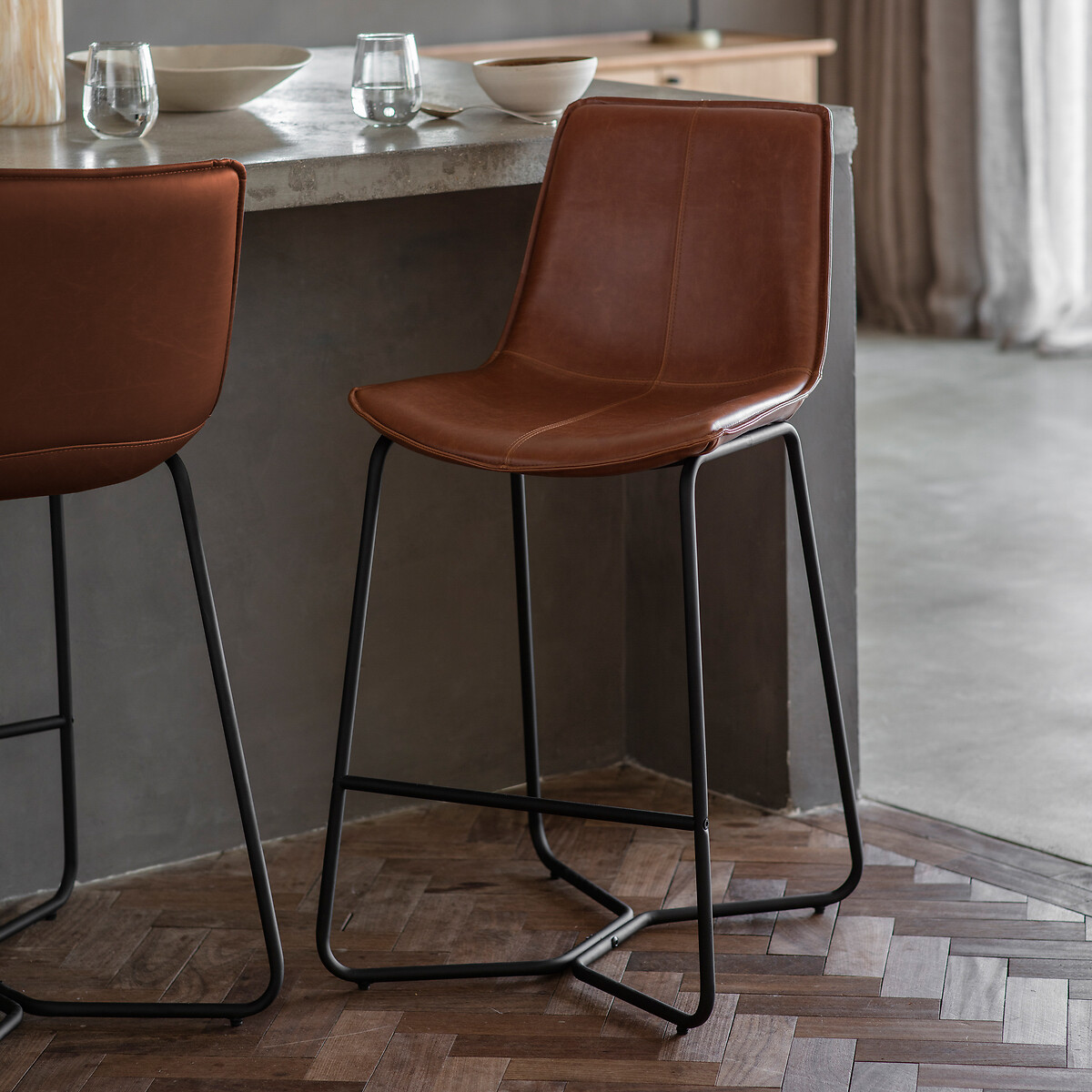 Édité Hines Industrial Faux Leather Bar Stools (Set Of 2) Unisex Brown