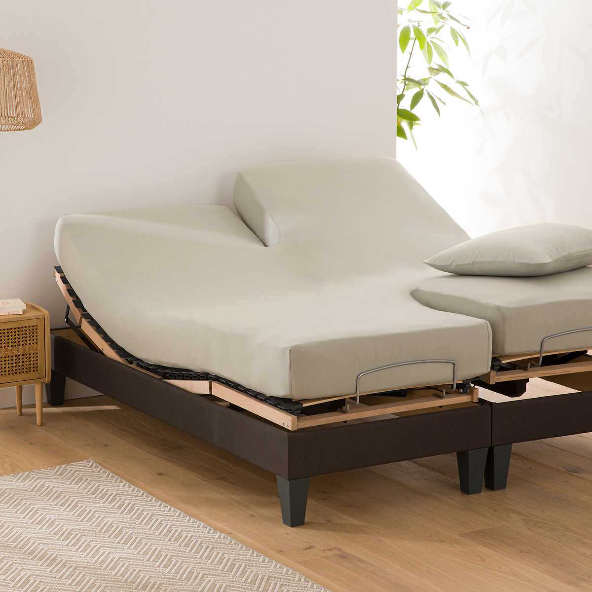 Sábana bajera lisa de algodón para cama articulada Scenario. Talla Cama 160cm (160x200cm). Color