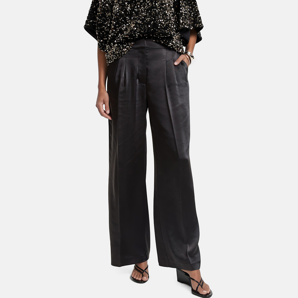La Redoute Collections Pantalón ancho de pinzas, de satén. Negro