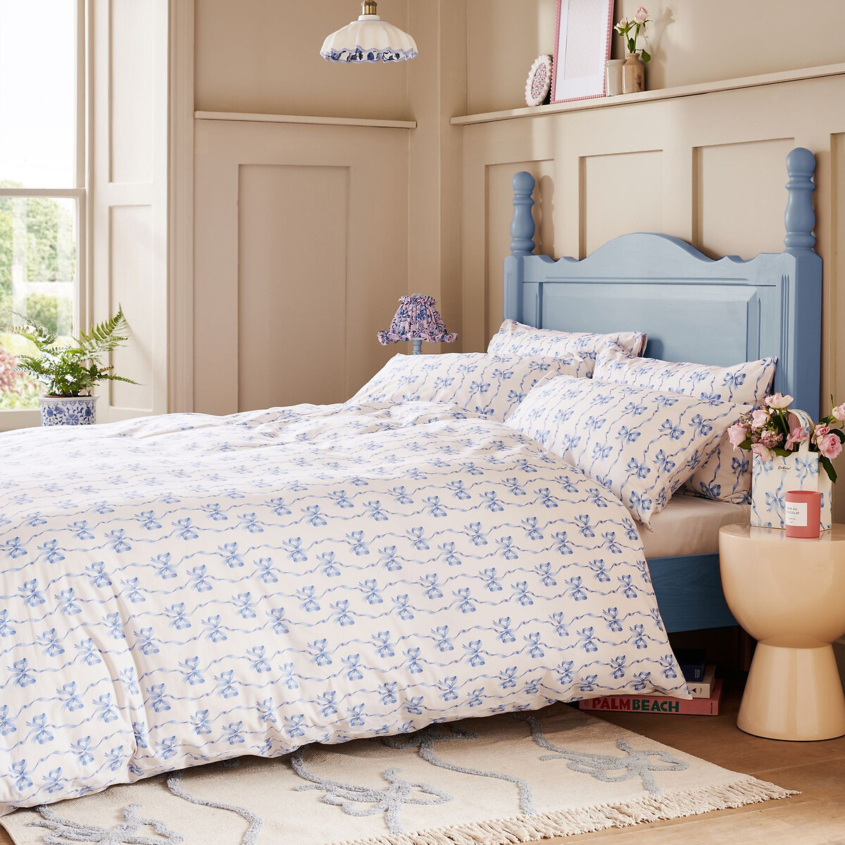 Cath Kidston Unisex Blue Ribbon And Bows 100% Cotton Duvet Cover Set In | Size: Super King - Image 5