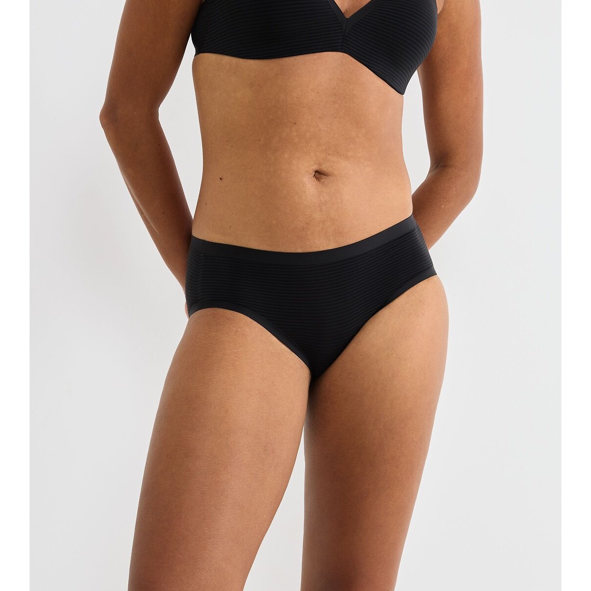 Sloggi Zero Feel Air Hipster Briefs Women's Black Extra Large