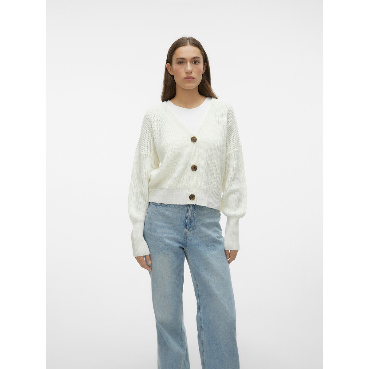 Vero Moda Women's White Short Buttoned Cardigan Medium
