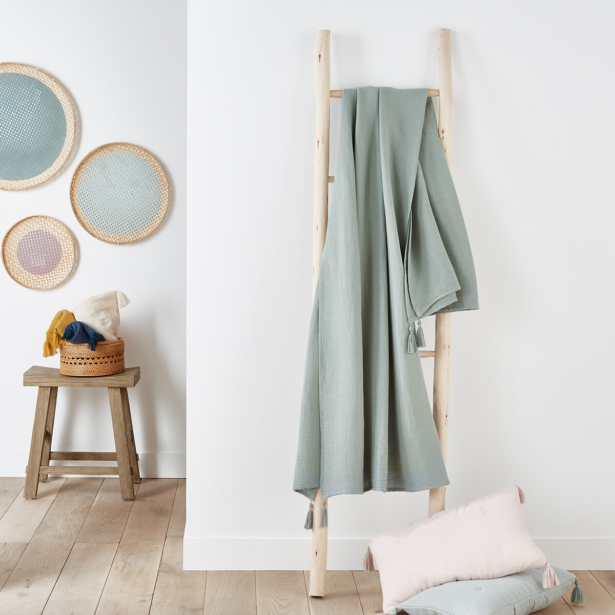 La Redoute Interieurs Kumla Cotton Muslin Blanket Grey-Green