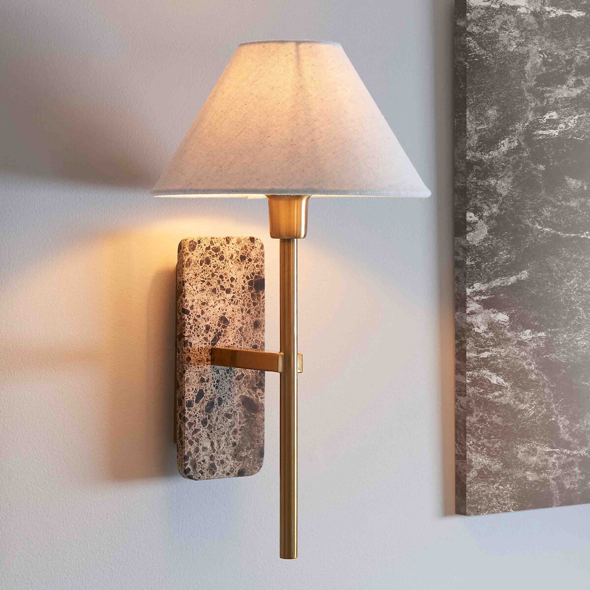 Édité Farley Wall Light With Marble Backing Plate Unisex Brown