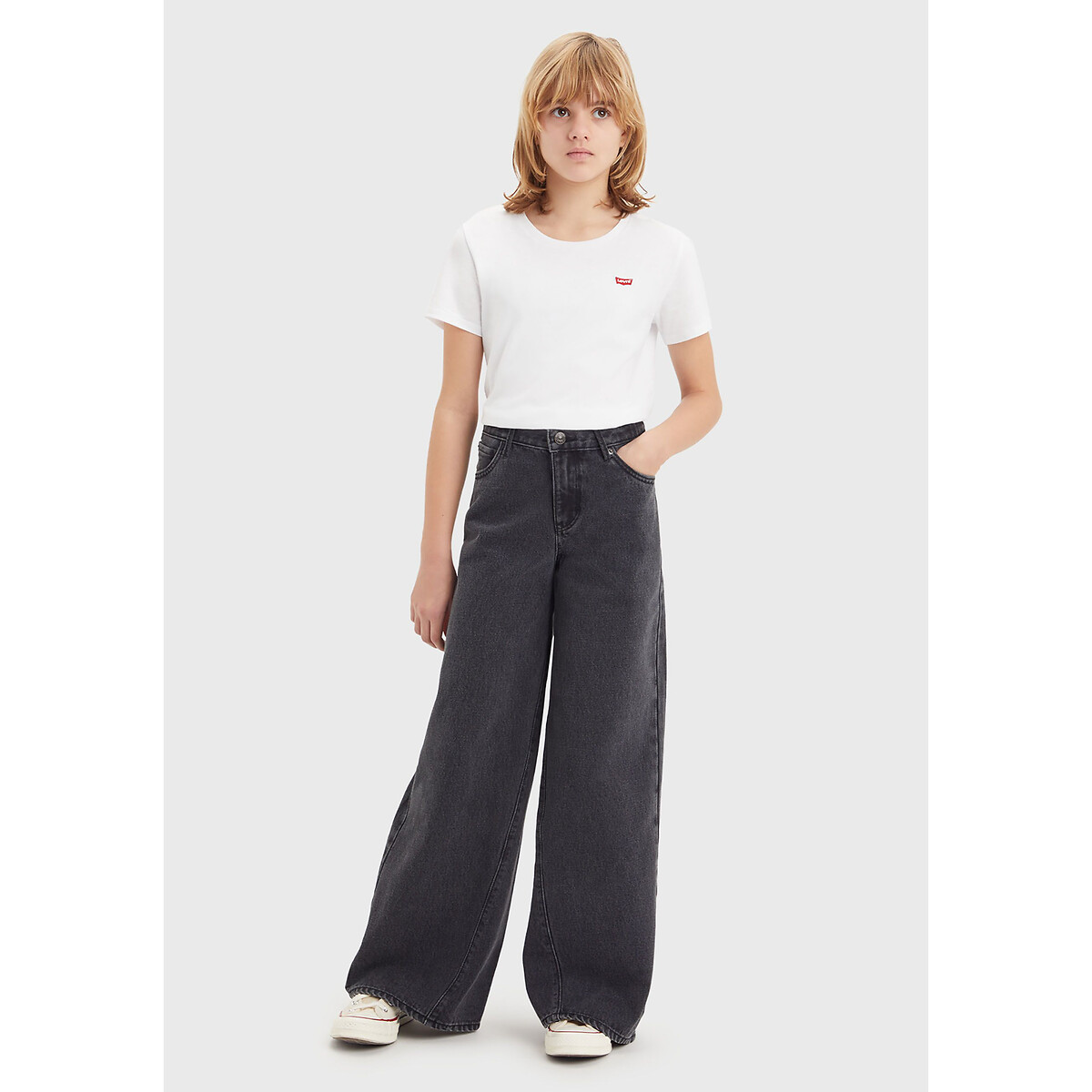 Wide Leg Jeans with High Waist