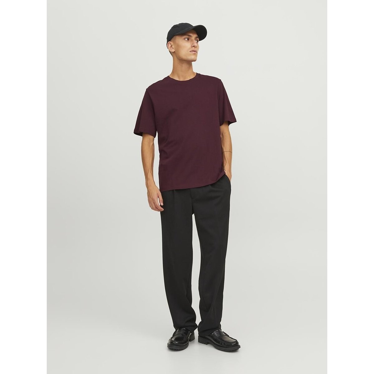 Jack & Jones Men's Burgundy Organic Cotton T-Shirt With Crew Neck Small