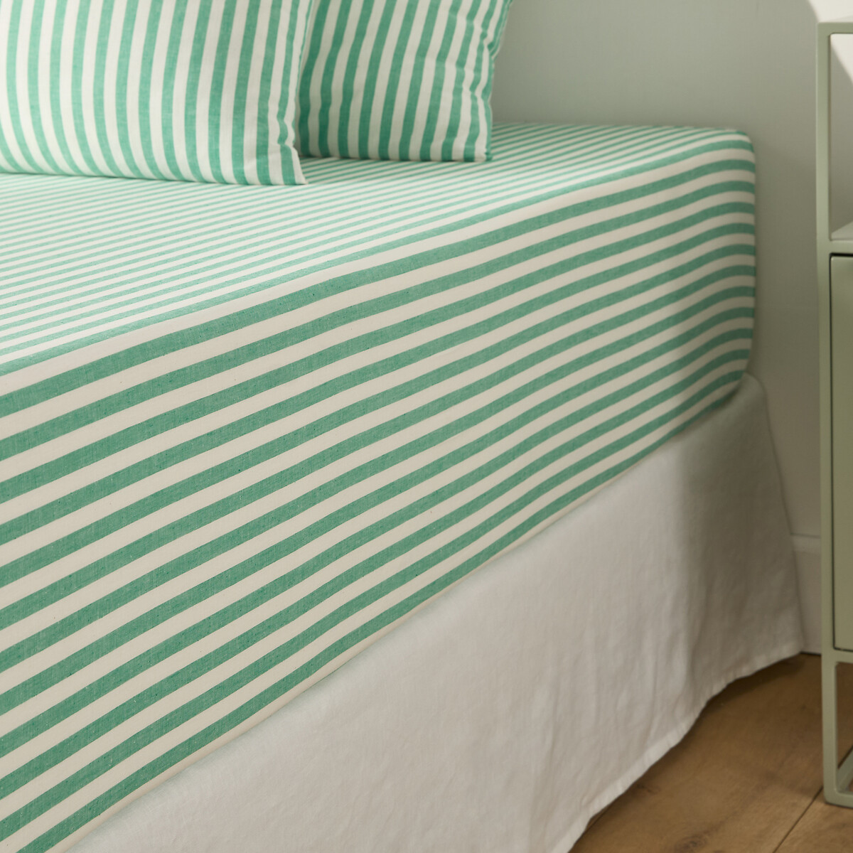 La Redoute Interieurs Soizic Green Cotton Fitted Sheet Mattress Depth 30Cm Unisex Green Striped Superking (180X200cm)