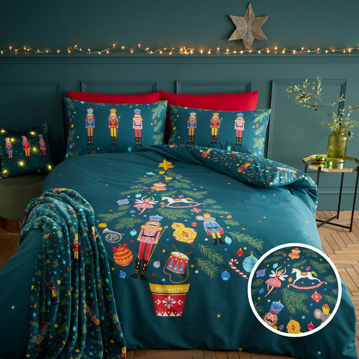 Catherine Lansfield Unisex Green Nutcracker Polycotton Duvet Cover And Pillowcase Set Single (135X200cm)