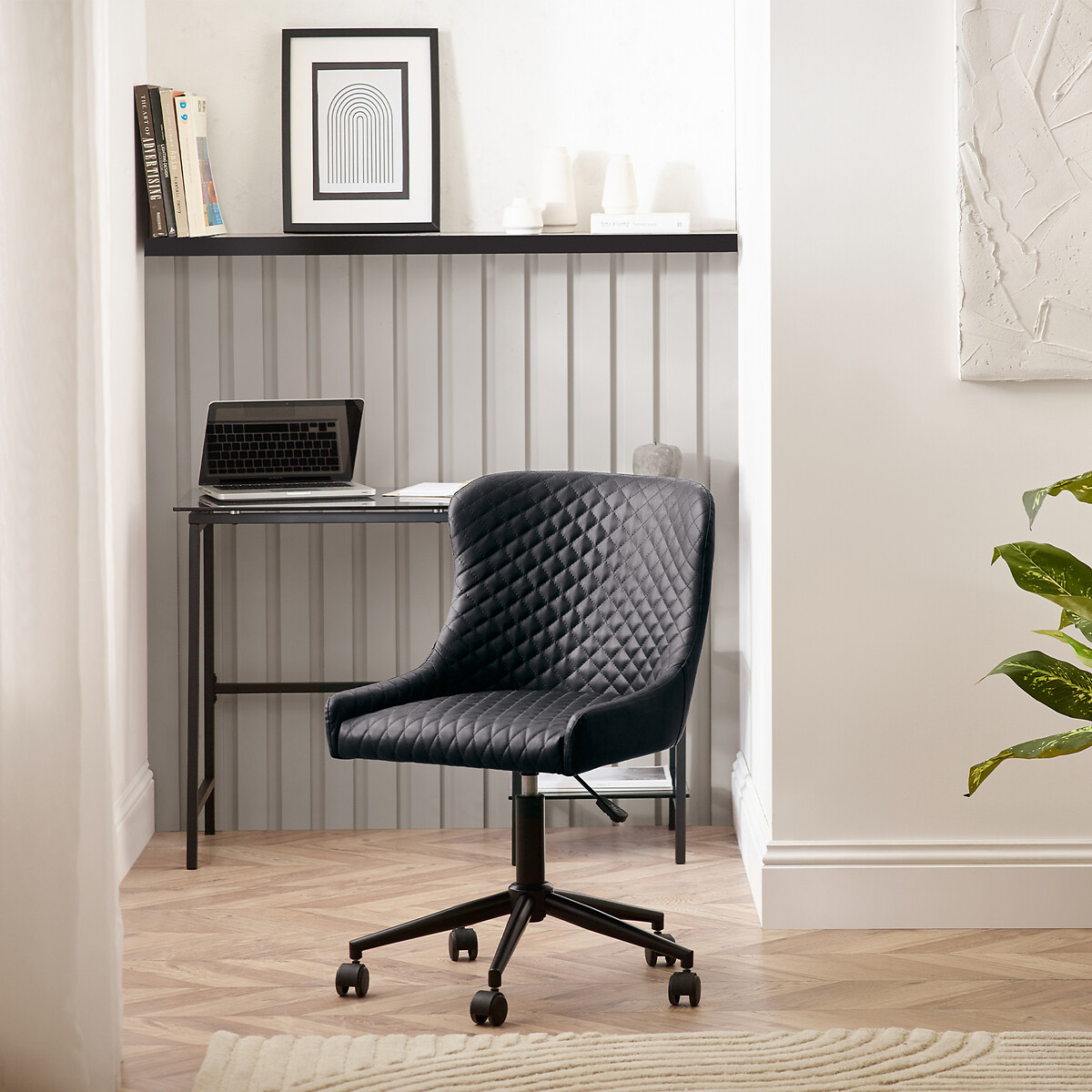 Julian Bowen Unisex Black Luxe Upholstered Office Chair In - Image 7