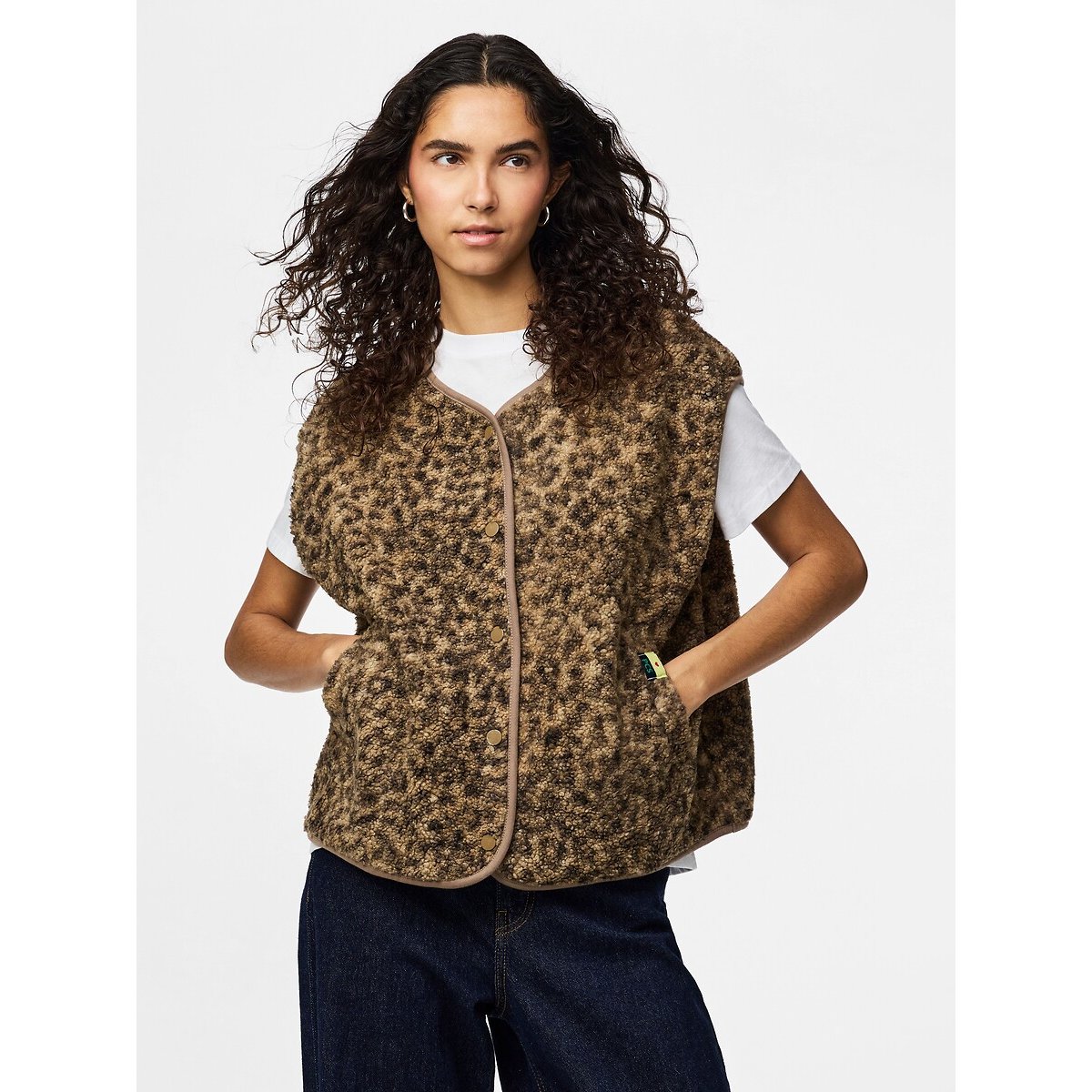 Pieces Printed Sherpa Sleeveless Cardigan Women's Leopard Print Large
