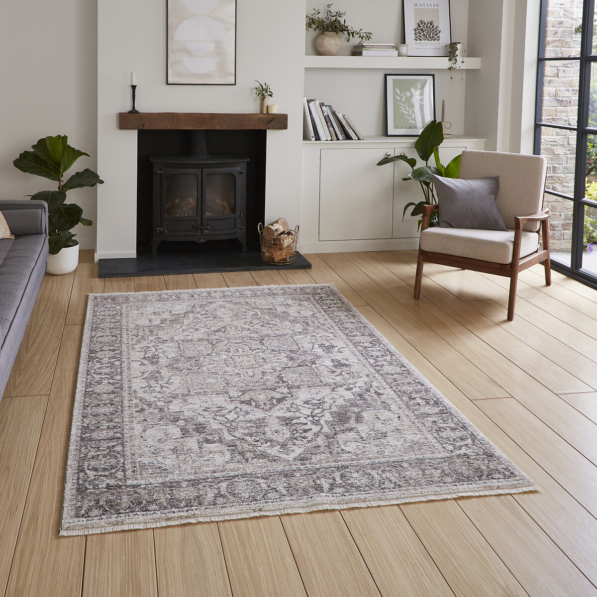 So'home Grey Vintage Border Distressed Rug 145Cm