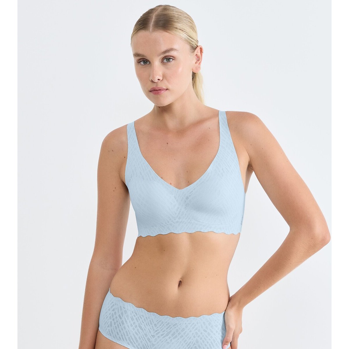 Sloggi Zero Feel Bliss Bralette Women's Light Blue Medium