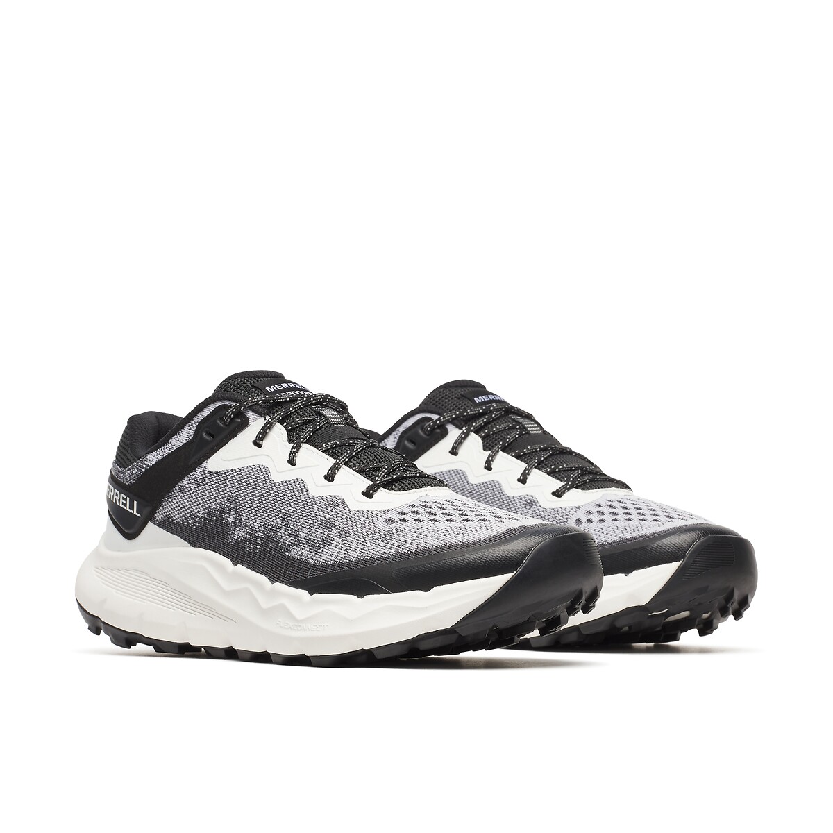 Merrell Nova 4 Trail Trainers Men's White/Black Size 44 (9.5)