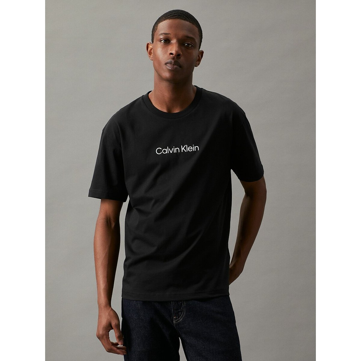 T-shirt girocollo Hero Logo