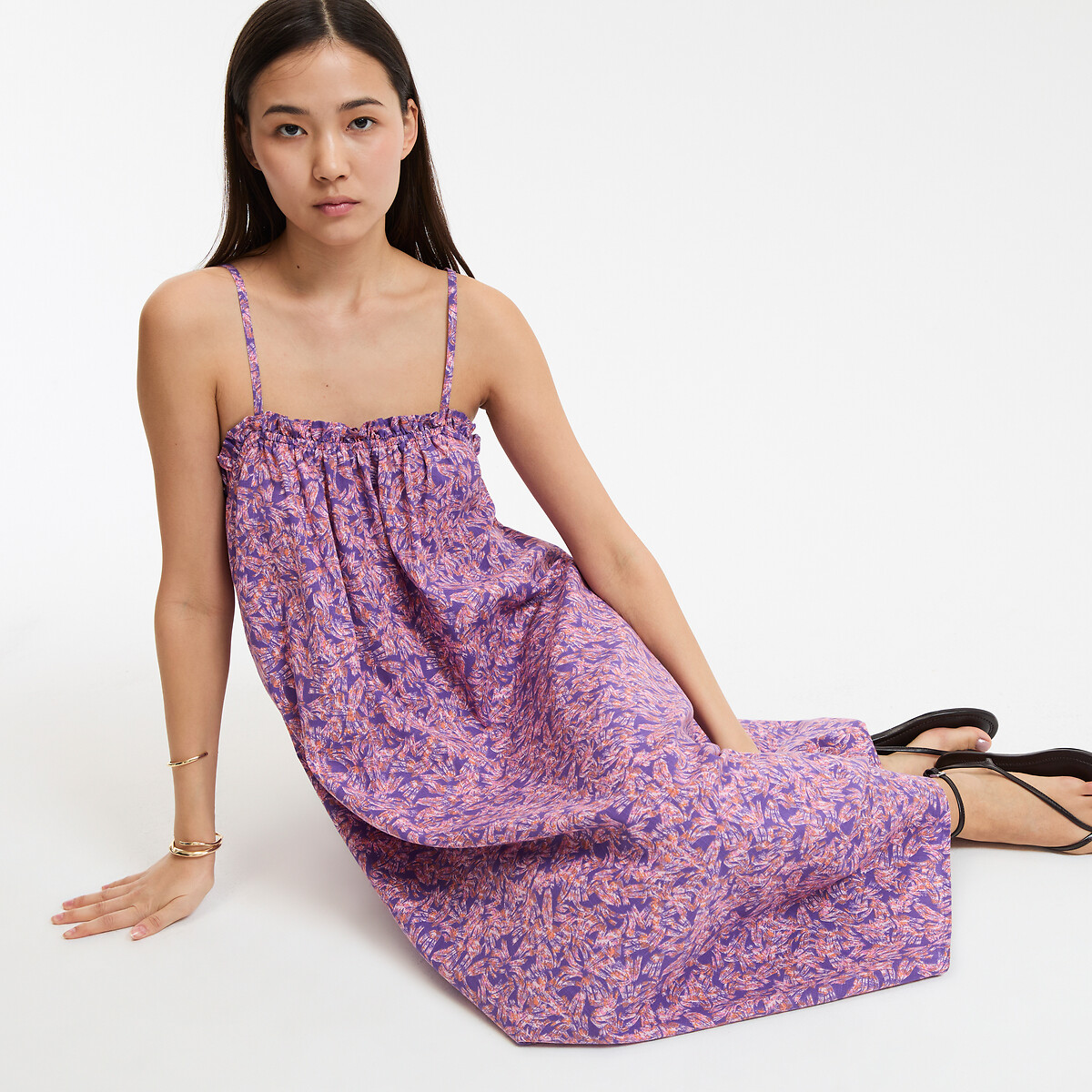 Vestido evasé, estampado floral, tirantes finos Mujer Talla 48. Color Violeta