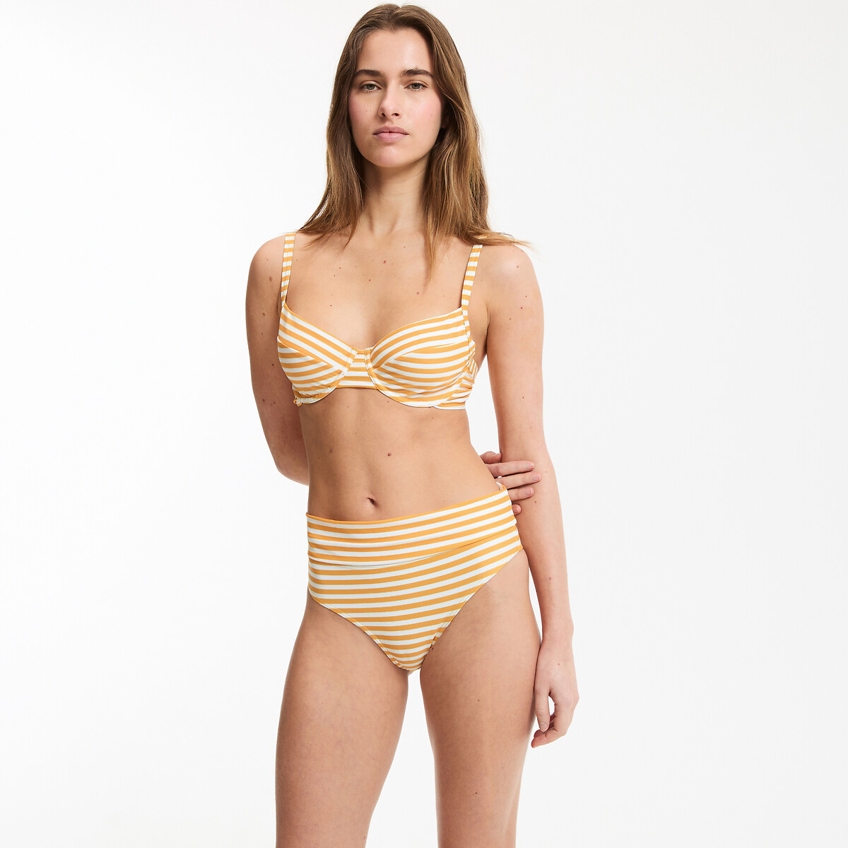 Braguita de bikini tipo culotte efecto vientre plano Mujer Talla 48. Color Amarillo