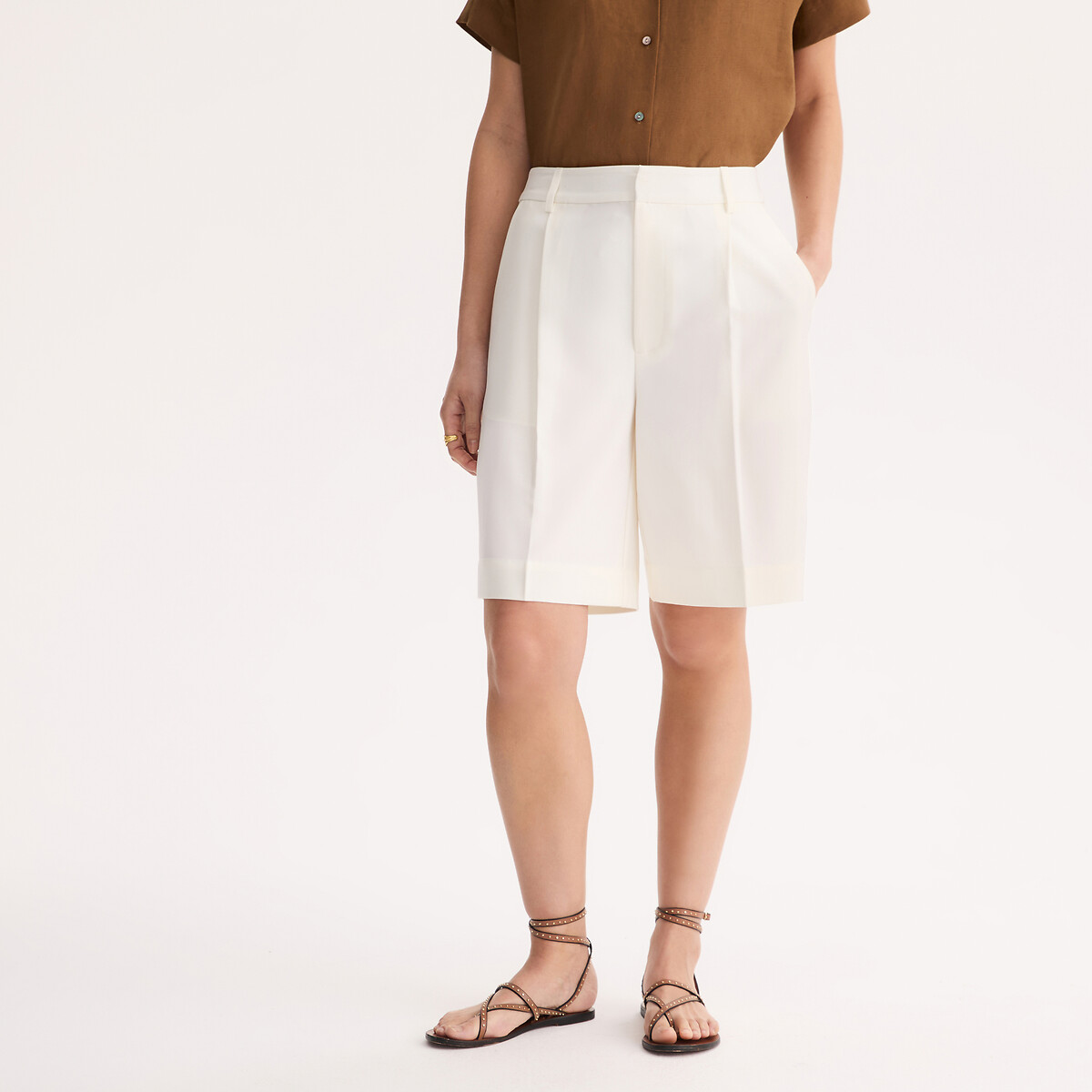 Bermudas de talle alto Mujer Talla 40. Color Beige