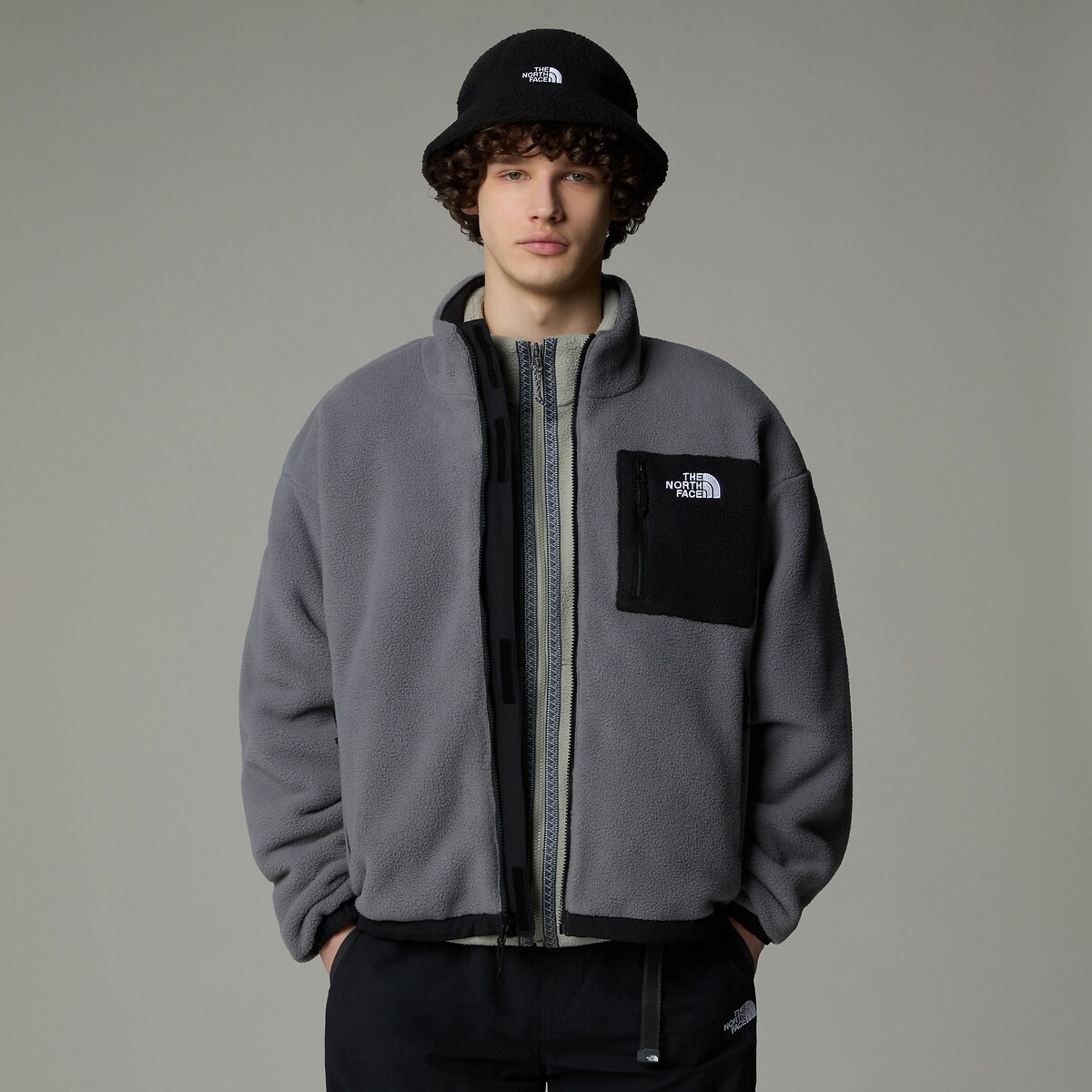 The North Face High Neck Track Top Men's Black/Grey Large