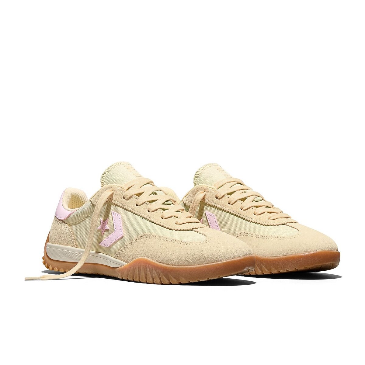 Baskets Run Star Trainer Seasonal Color