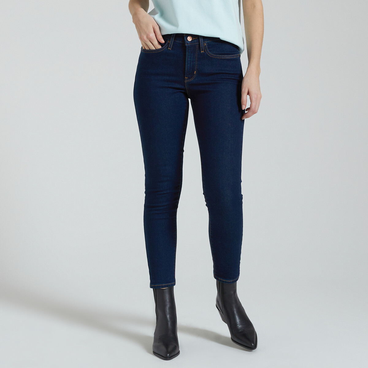 Levi's Women's Outside The Screen 311 Shaping Skinny Jeans With High Waist W31 L32