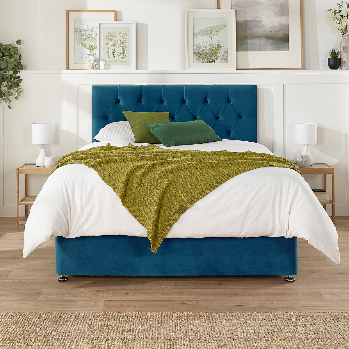 Aspire Unisex Navy Olivier Velvet Divan Bed With 4 Drawers Extra Small