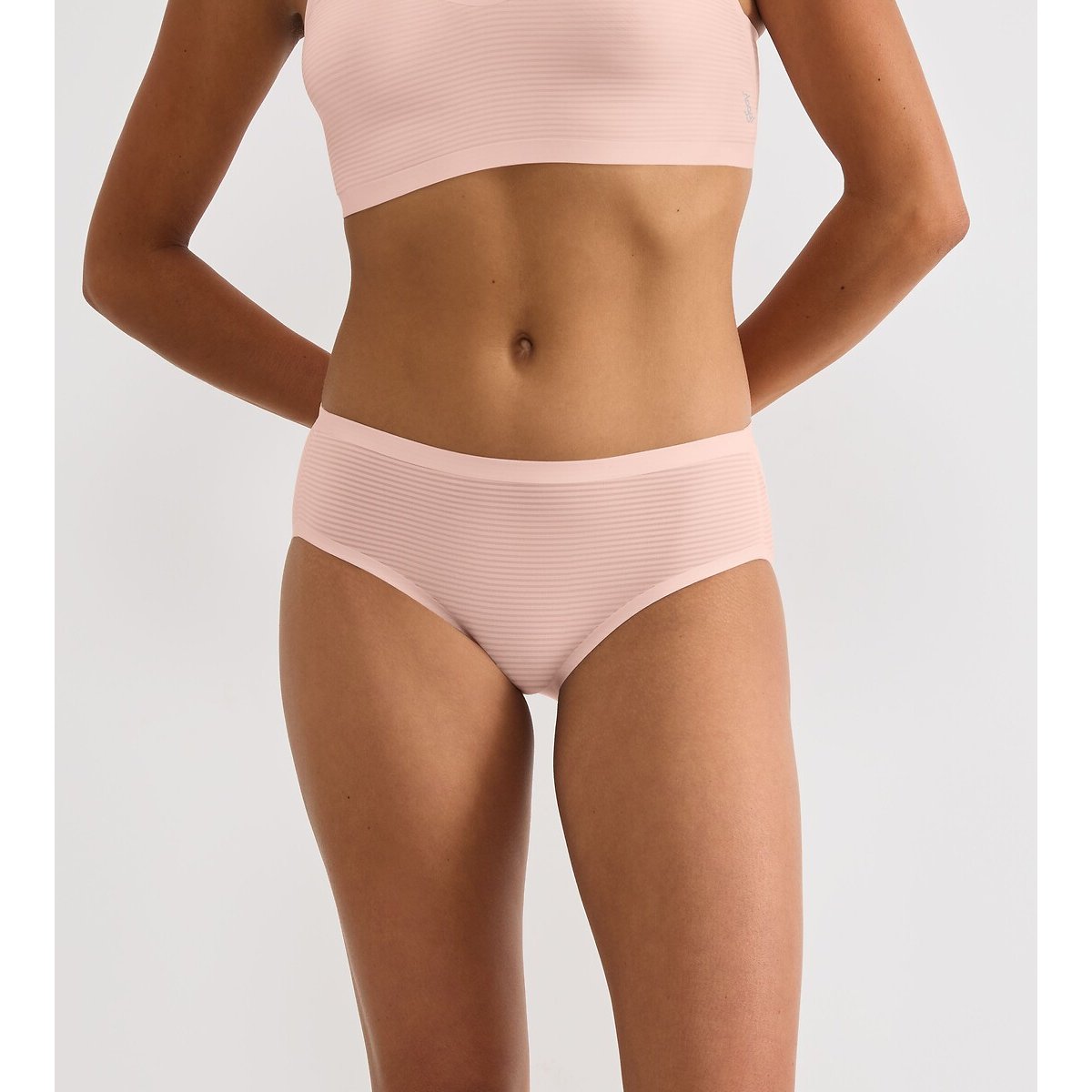 Sloggi Zero Feel Air Hipster Briefs Women's Pale Pink Large