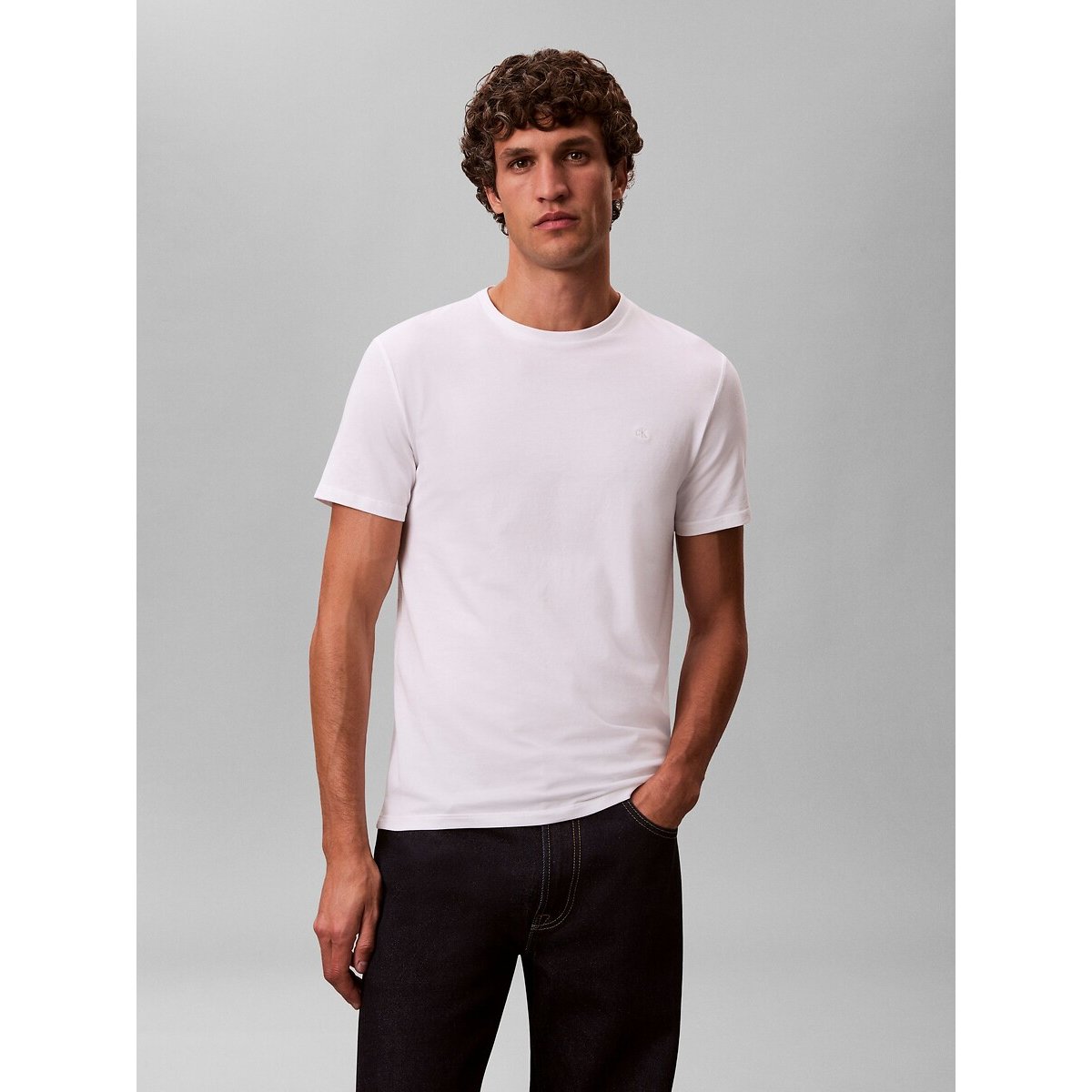 Calvin Klein Slim Fit T-Shirt With Short Sleeves Men's White Medium