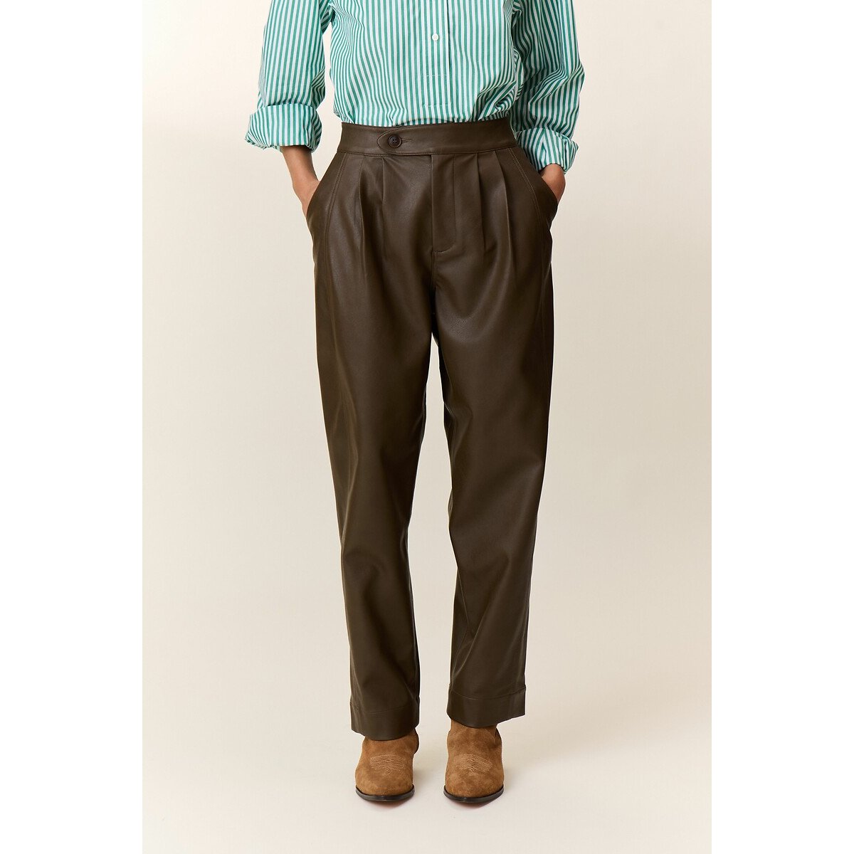 Pantalón recto con pinzas, PENELOPE Mujer Talla 40. Color Marron