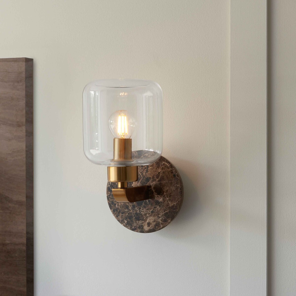 Édité Torro Marble Wall Light Unisex Brown