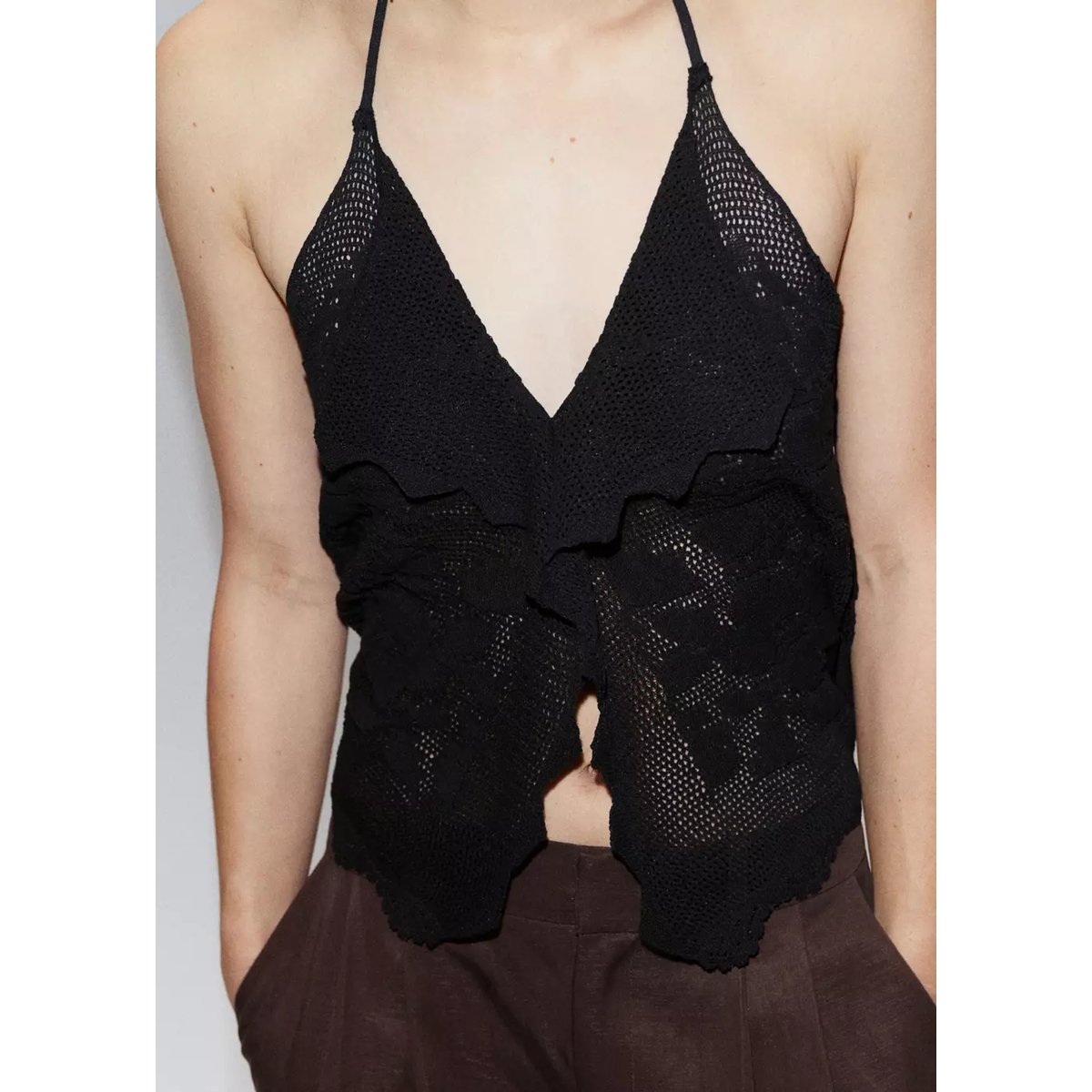 Top halter maille brodée noir, MANGO