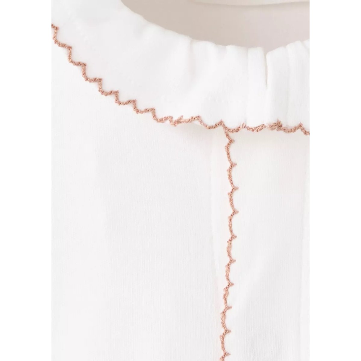 Pyjama une pièce avec passepoils contrastants blanc cassé, MANGO BABY