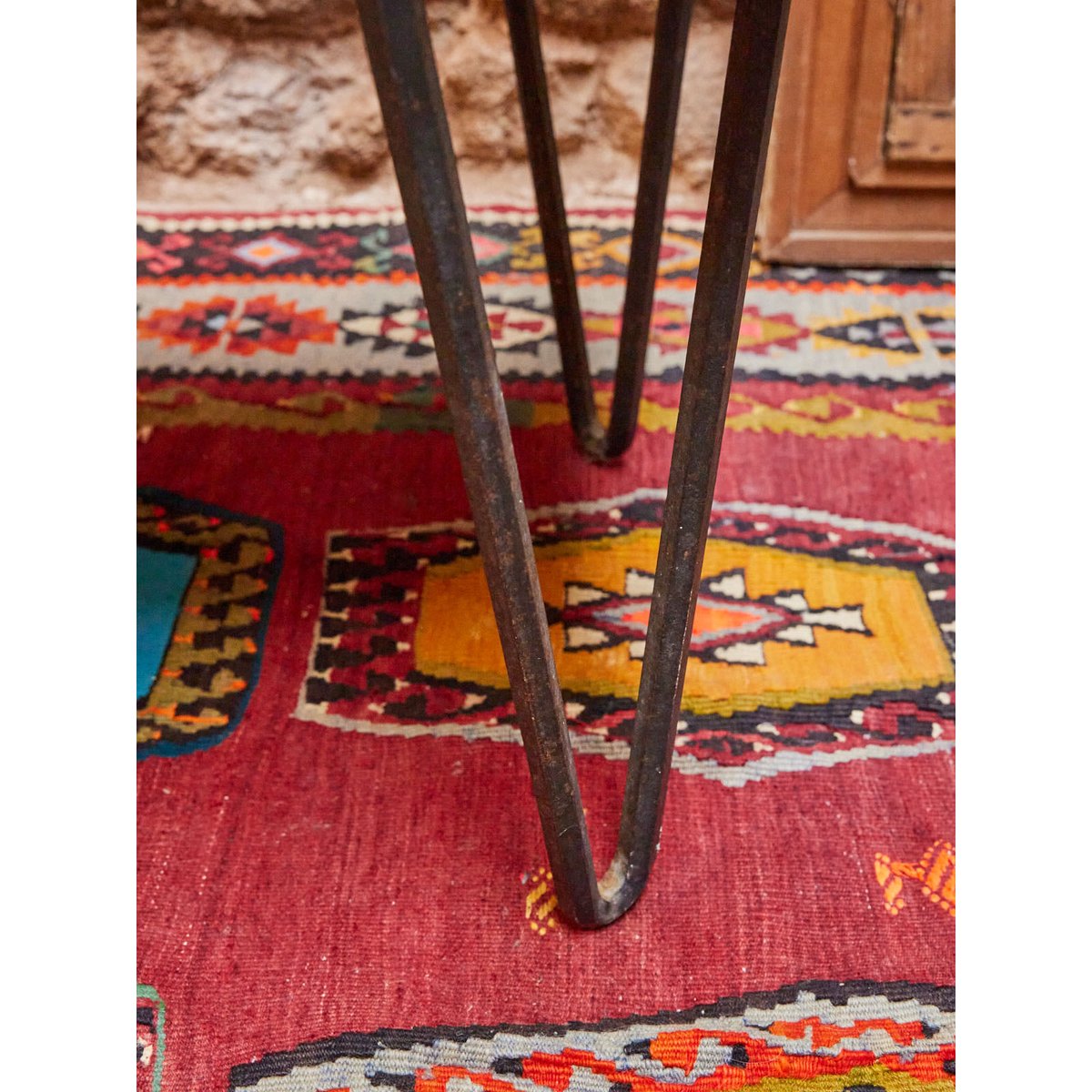 Table basse en céramique Léonie N°806 - Bon état bleu, DEBONGOUT