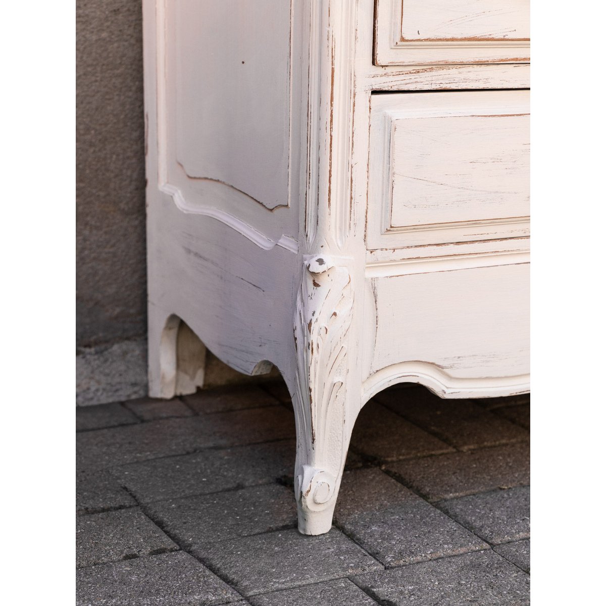 Grande commode blanche en bois massif Garance N°745 - Bon état bois clair, DEBONGOUT