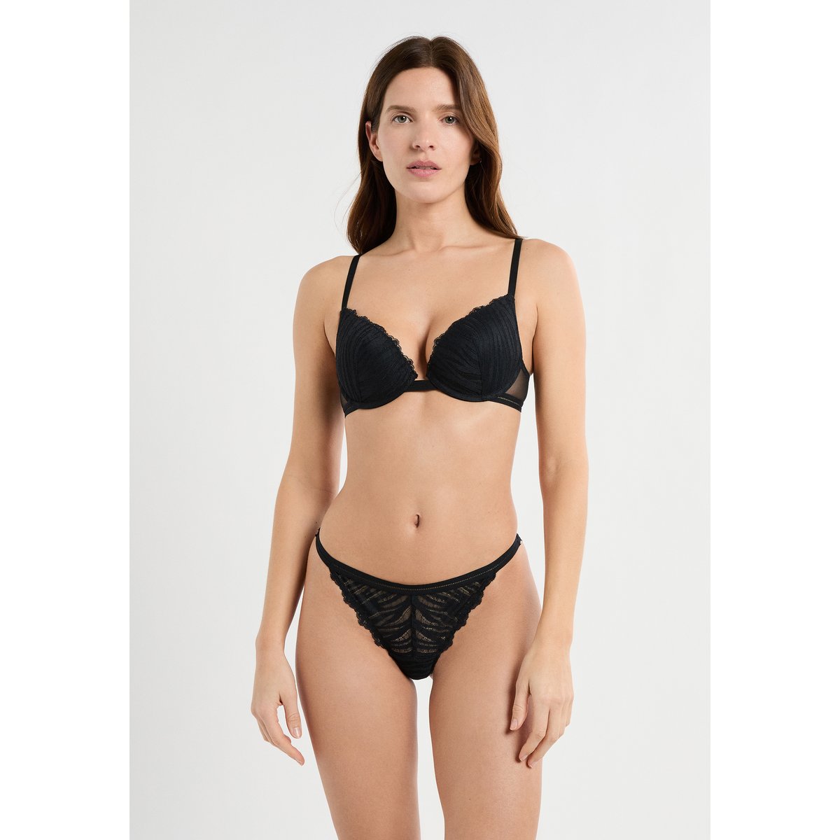 Soutien-gorge N.2 - Le push-up plongeant ONYX noir, ETAM