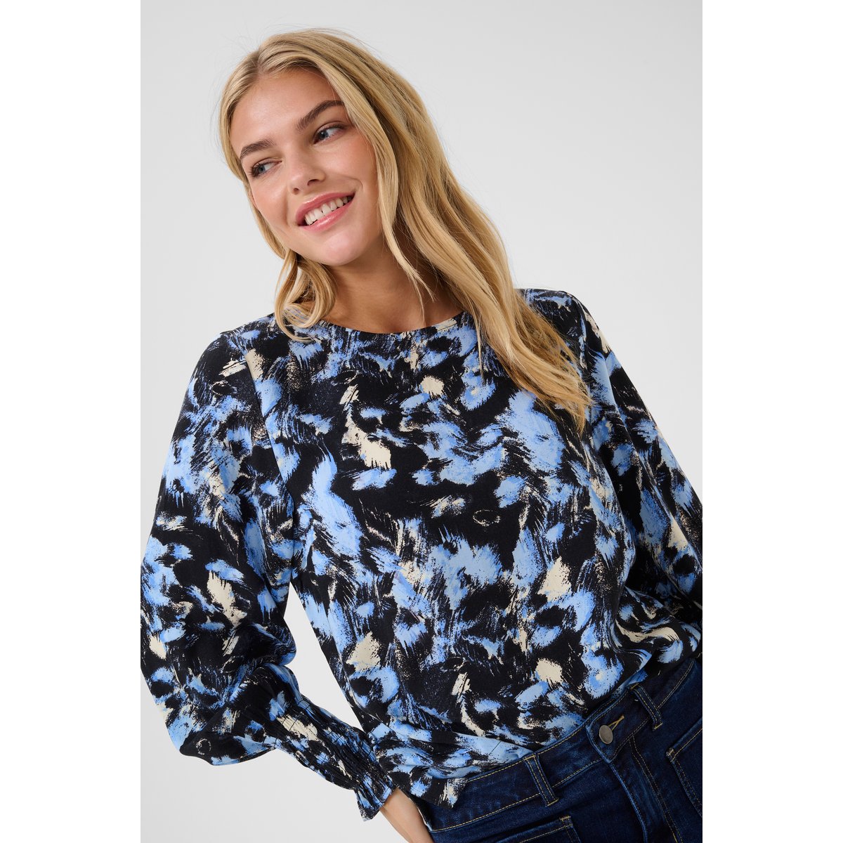 Blouse with long sleeve noir/bleu black/blue graphic strokes, KAFFE