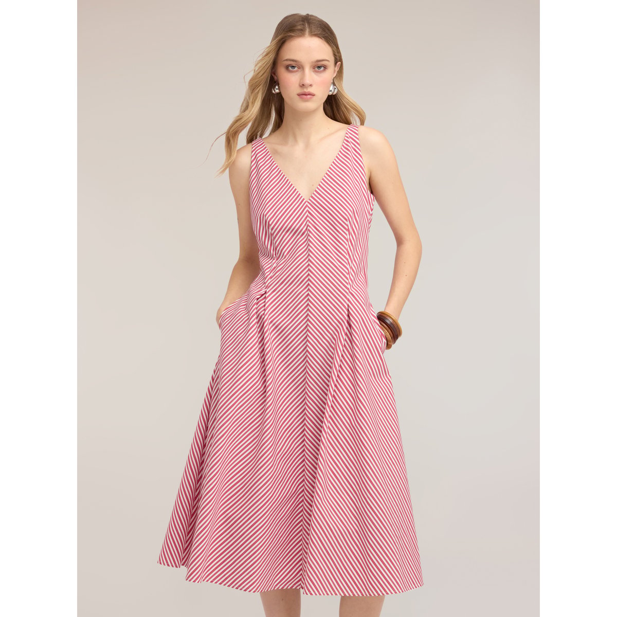 Robe ligne A à rayures rouge, MOTIVI