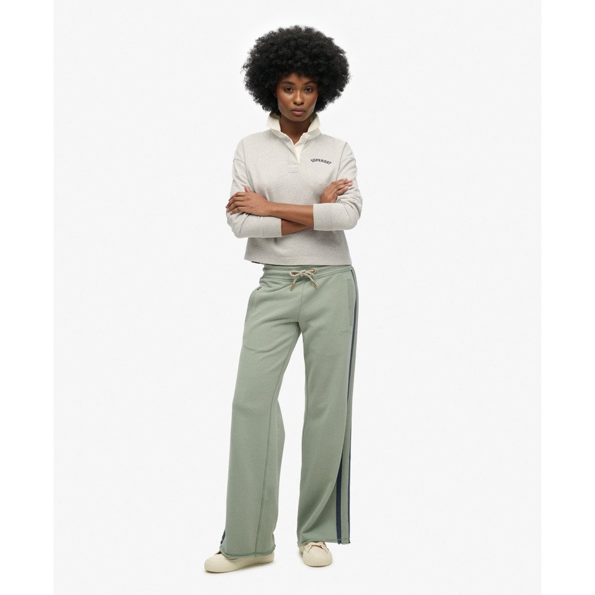 Pantalon de survêtement droit à logo Athletic Essentials vert lily pad, SUPERDRY