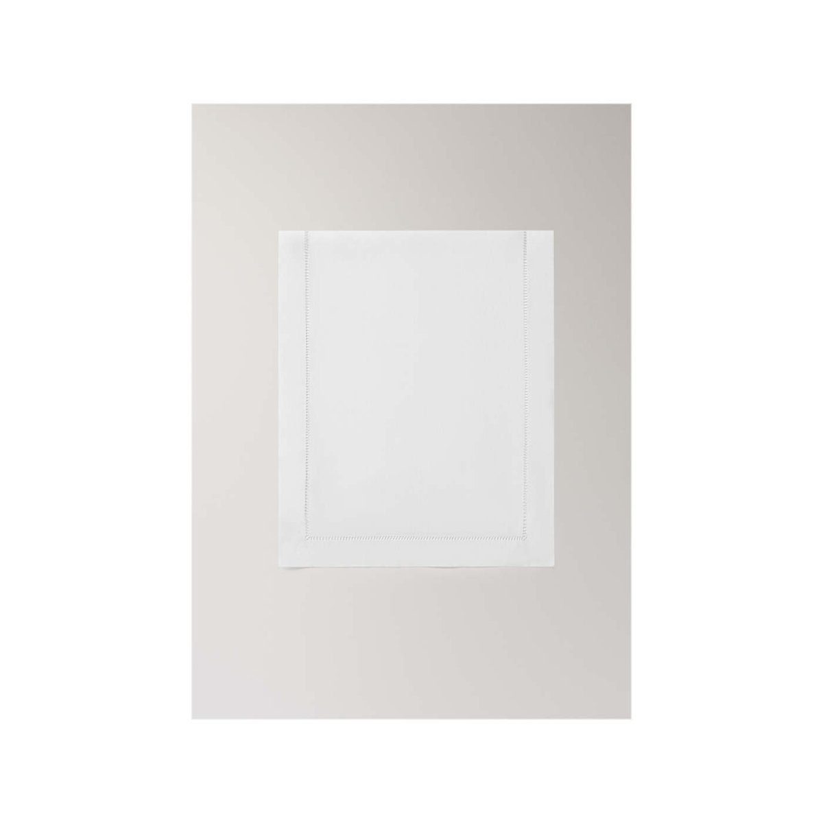 Chemin de table en lin broderie ajourée blanc, MANGO HOME