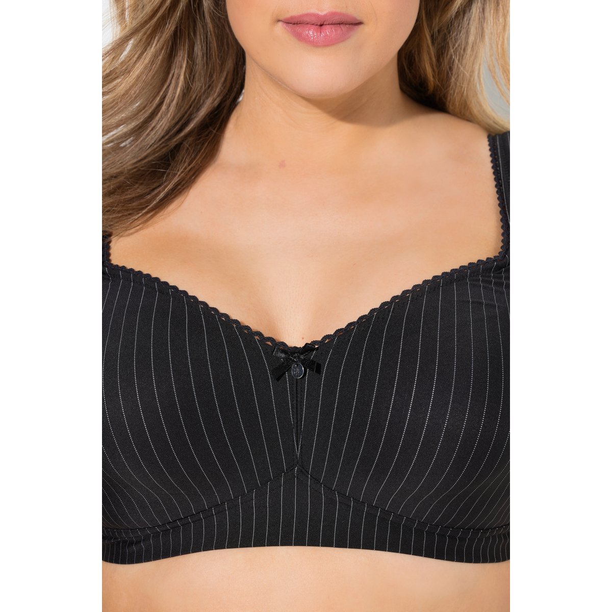 Soutien-gorge souple sans armatures noir, ULLA POPKEN