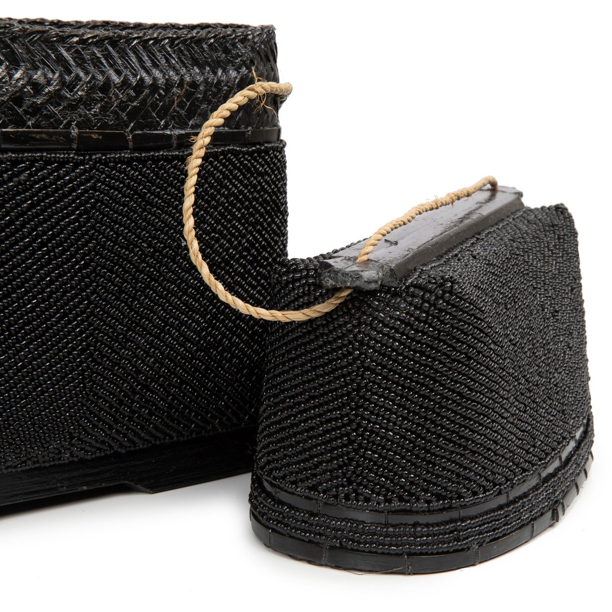 Panier en bambou et perles BEADED noir, BAZAR BIZAR