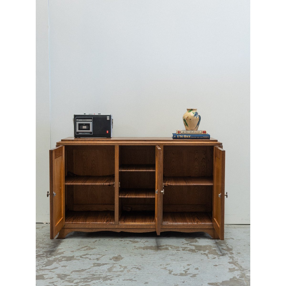 Buffet à 3 portes Gilbert N°1782 - Bon état bois foncé, DEBONGOUT